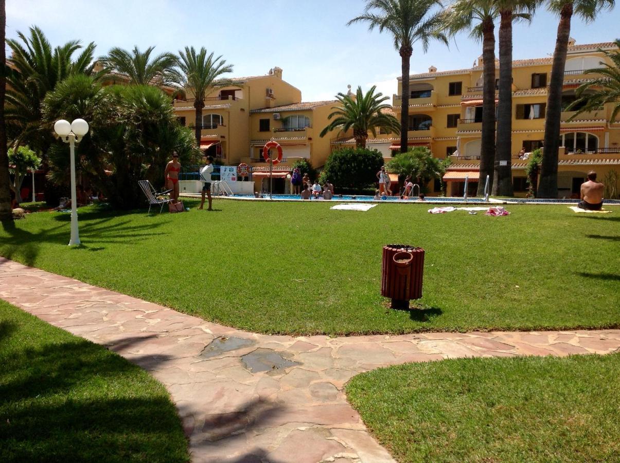 Urbanizacion Primera Linea De Playa Denia Exterior photo