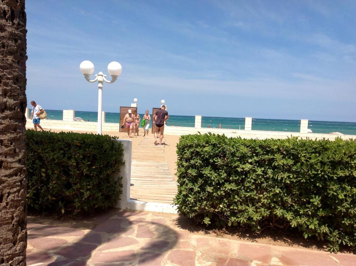 Urbanizacion Primera Linea De Playa Denia Exterior photo